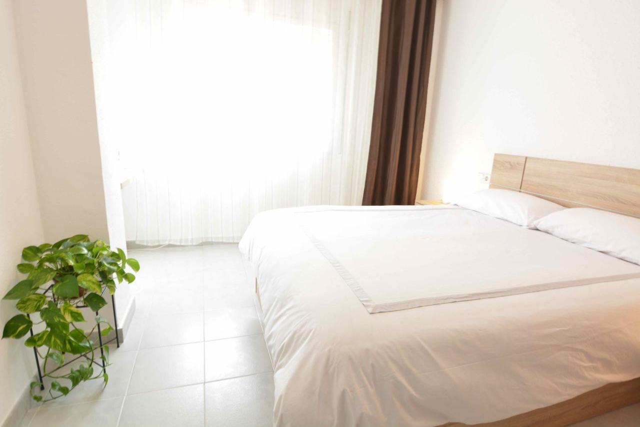 Reus Bedrooms 2 Habitaciones Con Bano Privado, Sin Cocina Exteriör bild